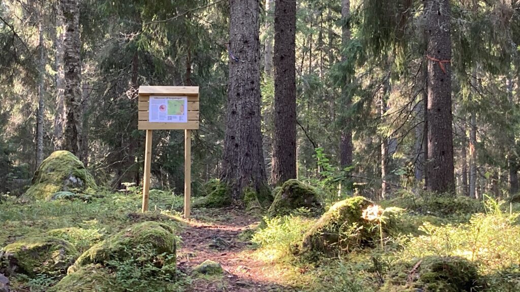 Ingången till Kungastigen